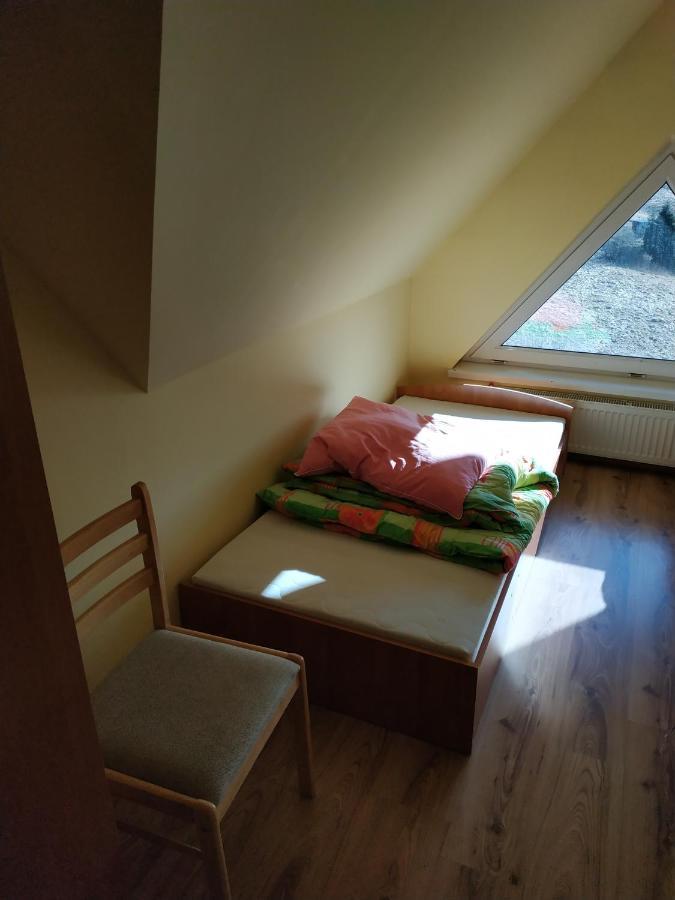 Pokoje U Bryksego Hotel Dursztyn Buitenkant foto